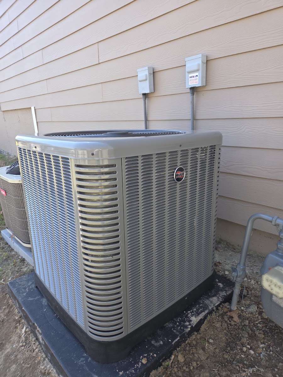 A real Hixon condenser installation completed for a Dacula-area homeowner